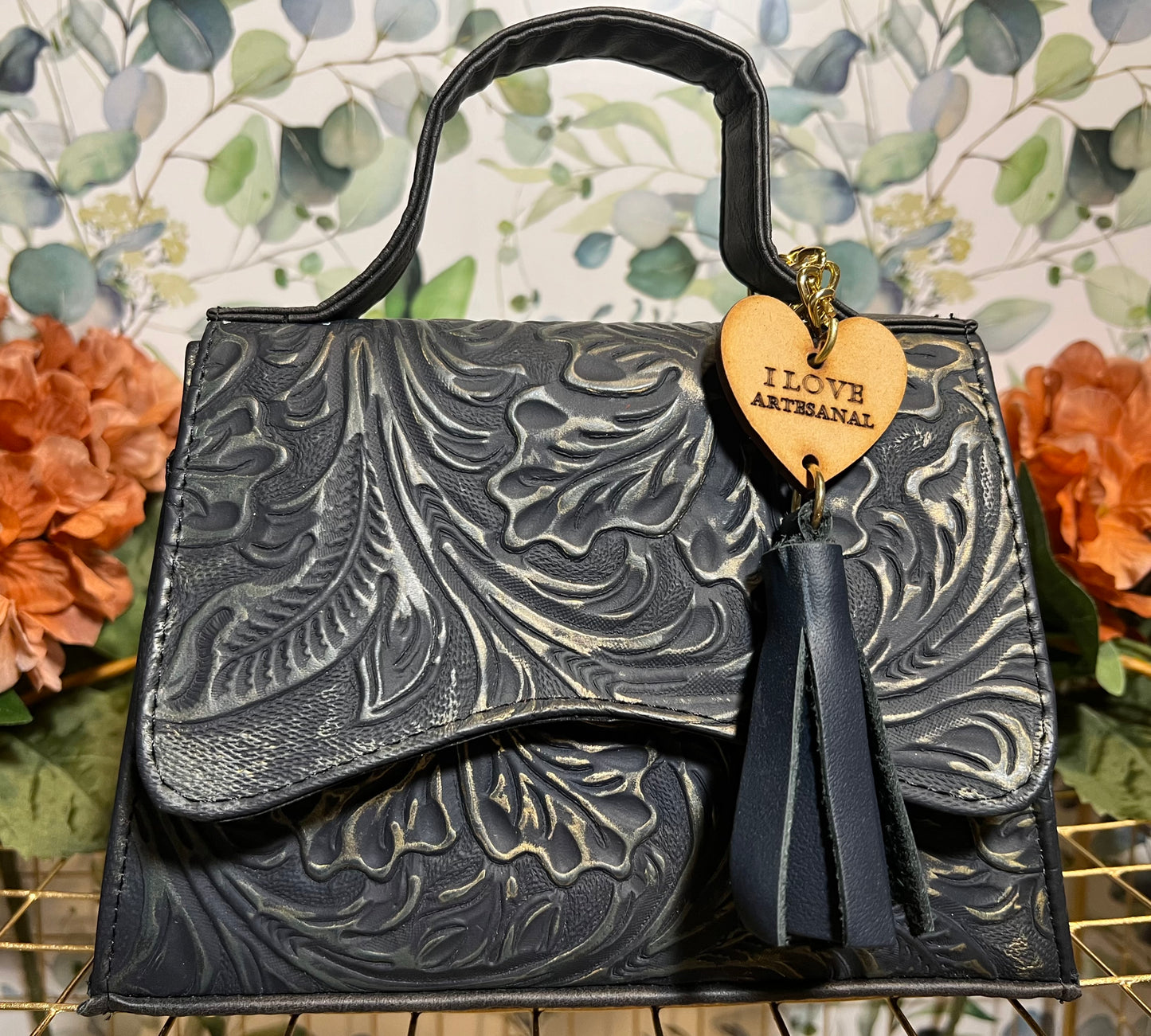 Small Wave Cross Body