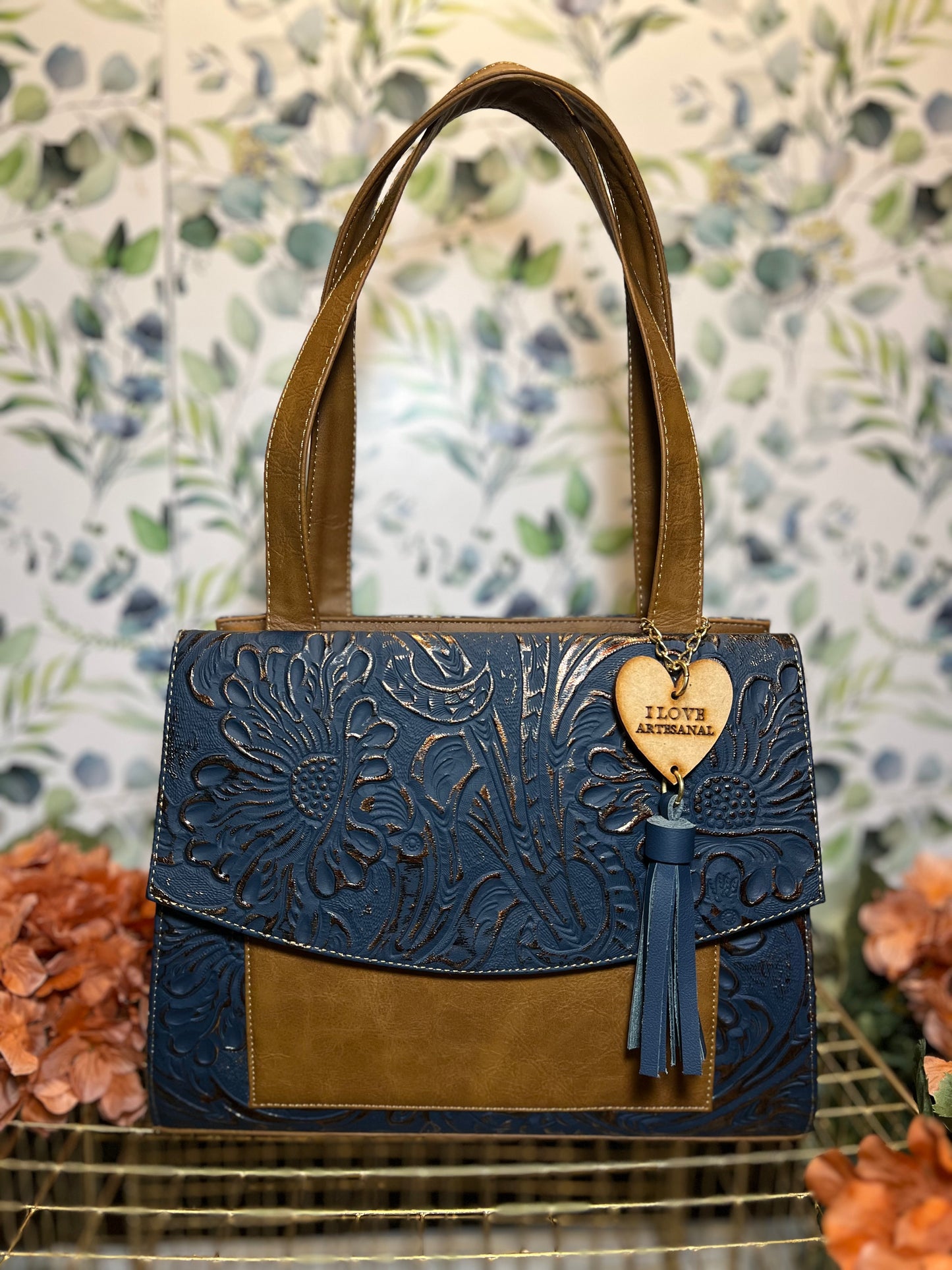 Medium Square Cross Body