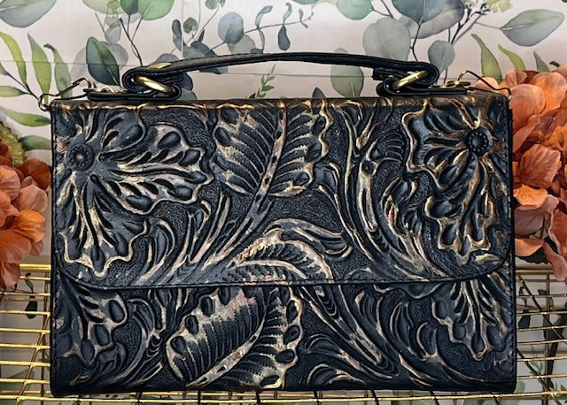 Small Envelope Cross Body