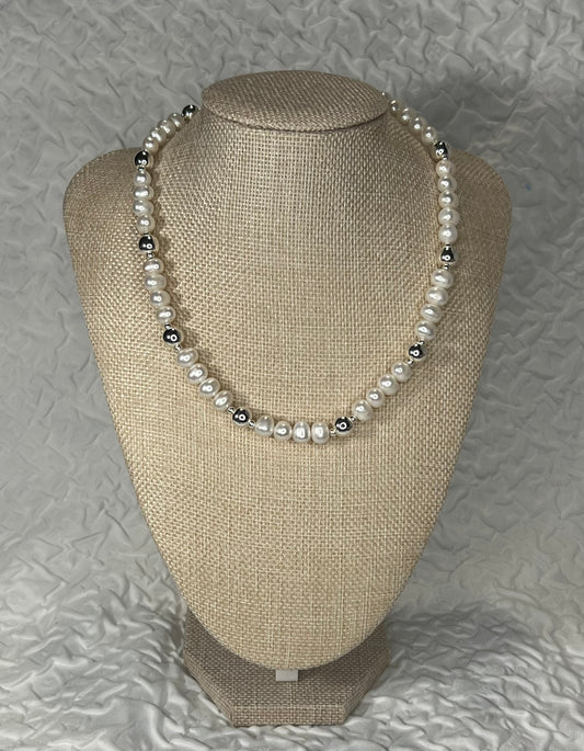 Grace Pearl Necklace